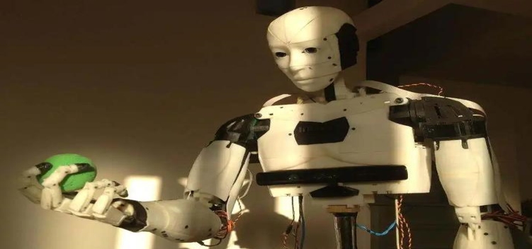 OpenAI首席科学家：放弃机器人领域是因为难获机器人取数据