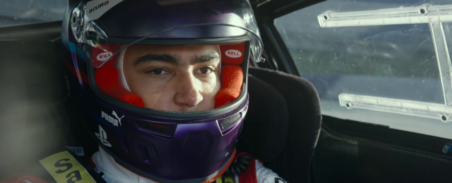 电影《头号赛车手》游戏少年成长为世界顶尖赛车手