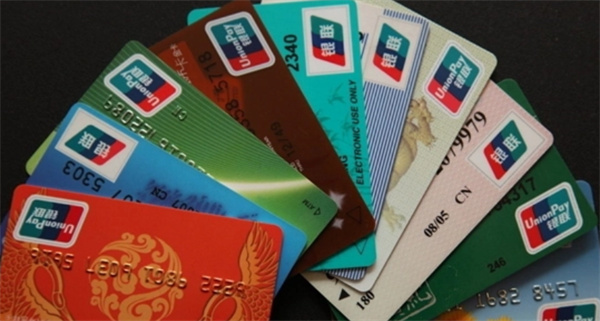 如何根据银行卡的奖励政策来选择最适合的卡种