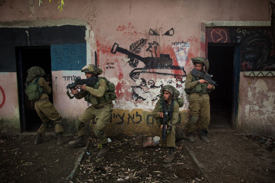 以色列居民拍下巷战场面
