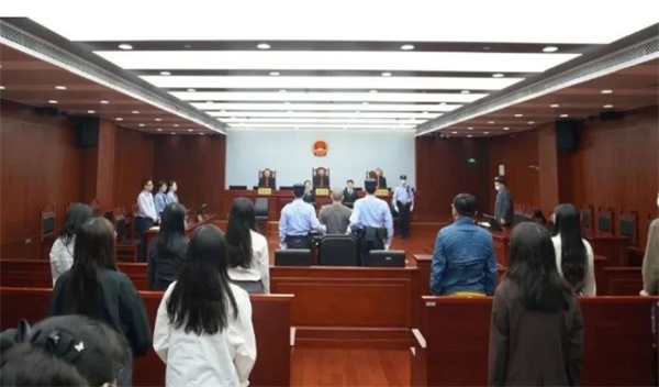 上海瑞金医院持刀砍人案宣判死刑