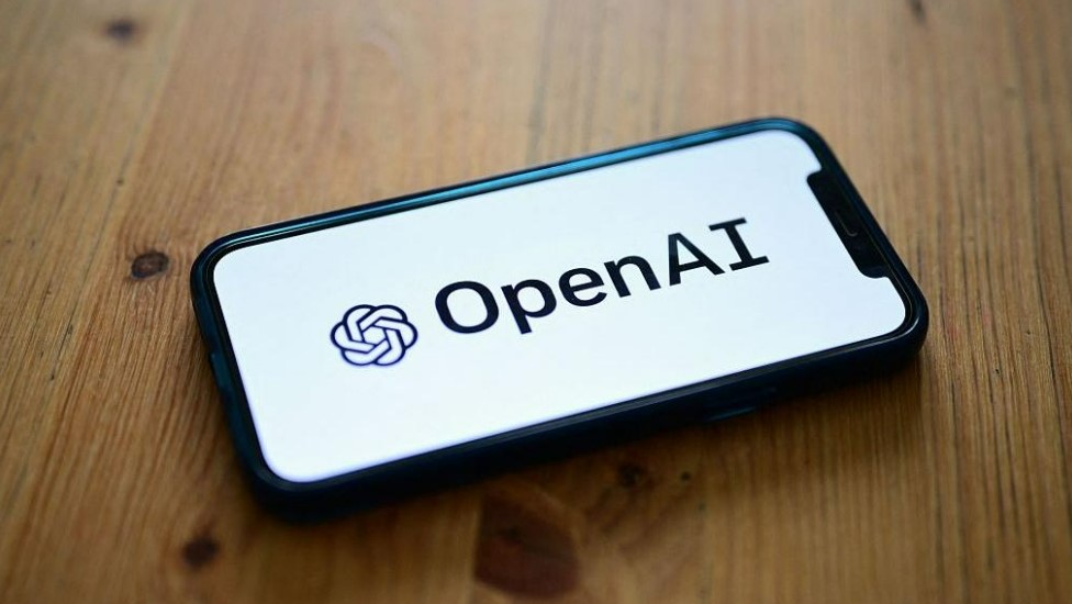 OpenAI正与数十家出版商洽谈内容许可