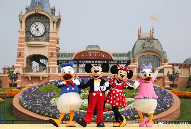 上海迪士尼乐园将于25日重新开放